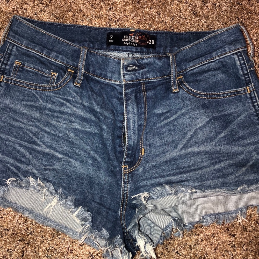 Hollister size 7 short short high rise jean shorts
